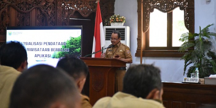 DIGITALISASI : Kegiatan sosialisasi pendataan wisata untuk aplikasi kepariwisataan yang dikembangkan Disparpora Kabupaten Batang.