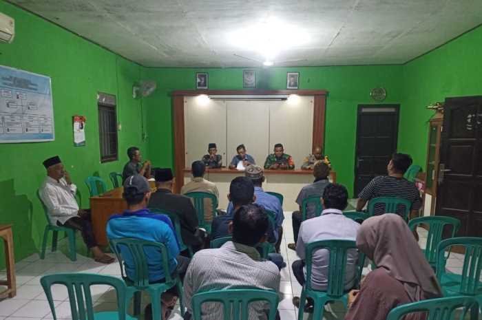 Keadaan penyampaian visi misi cakades di Desa Kebonbatur Mranggen.