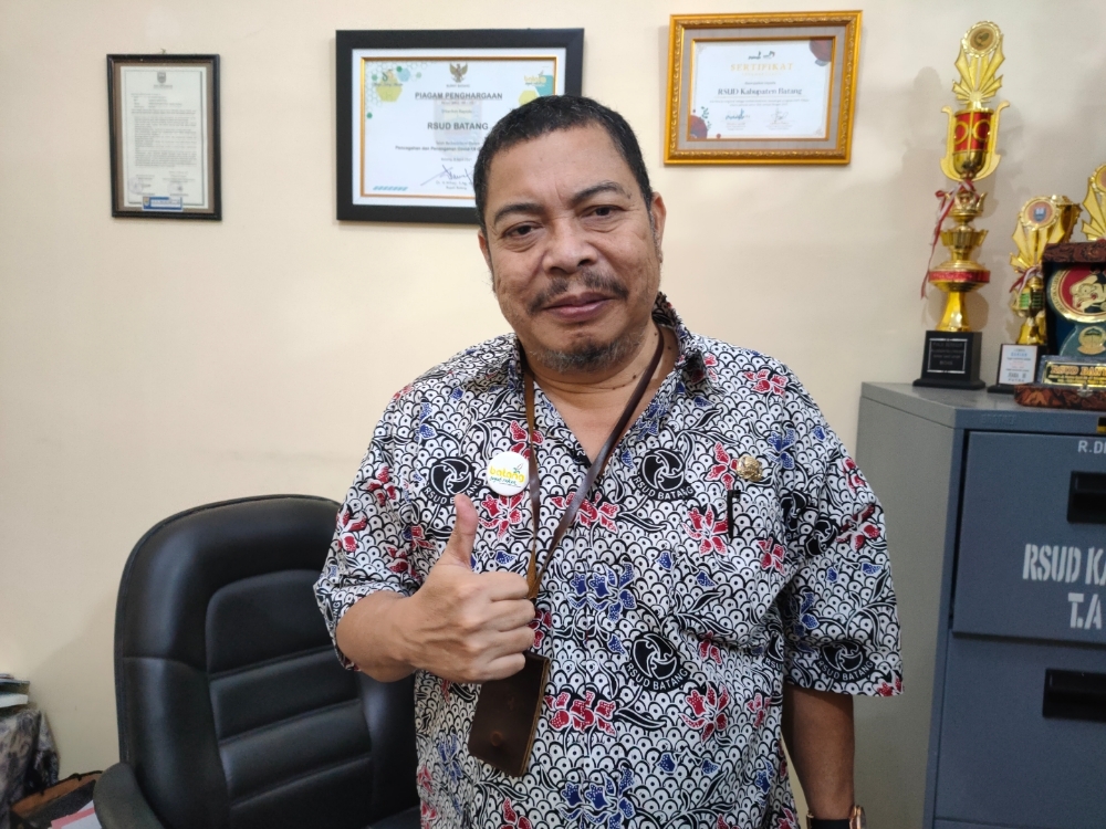 Ketua Umum Persibat dr Mochamat Ali Balkhi. (RIYAN FADLI/JAWA POS RADAR SEMARANG)
