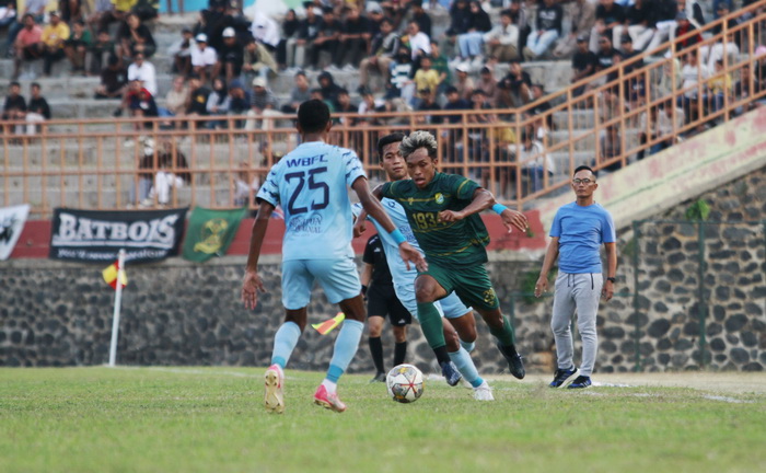 SERU - Laskar Kalong Persip Pekalongan saat latih tanding dengan tim WBFC pada Minggu (24 /9) sore di Stadion Hoegeng