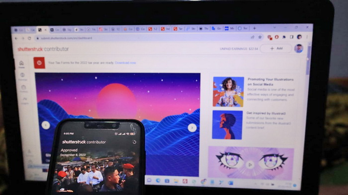 JUAL FOTO &ndash; Selain memiliki web, beberapa microstock seperti shutterstock juga memiliki aplikasi sendiri, yang bisa digunakan untuk upload foto yang cek foto yang terjual.