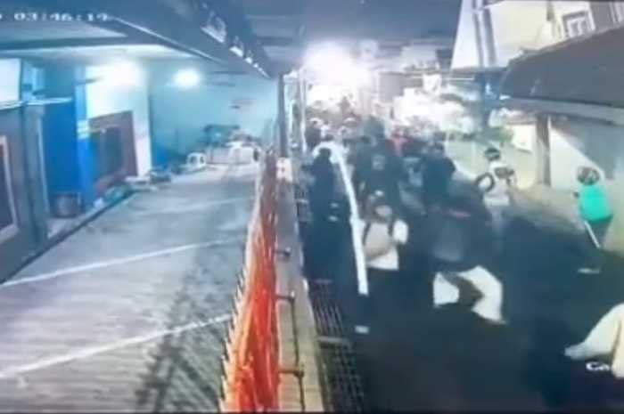 Potongan gambar rekaman CCTV Warga Randusari.