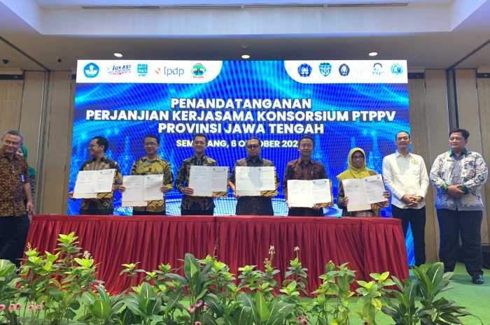 Peluncuran Program Penguatan Ekosistem Kemitraan untuk Pengembangan Inovasi Berbasis Potensi Daerah Provinsi Jawa Tengah yang melibatkan Perguruan Tinggi Vokasi (PTV), Dunia Usaha-Dunia Industri