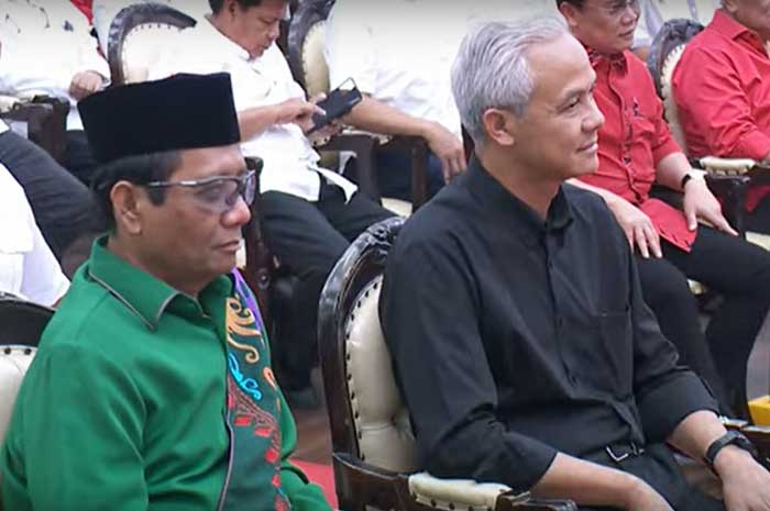 Mahfud MD resmi jadi Cawapres pendamping Ganjar Pranowo.