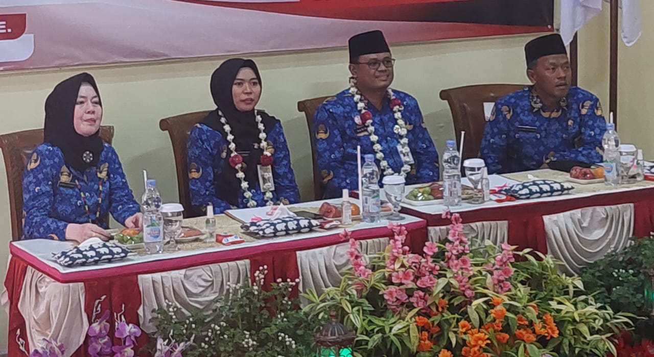 Bupati Demak dr Eisti