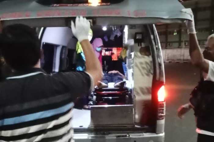 Korban tawuran di arteri Soekikan ke rumah sakit.