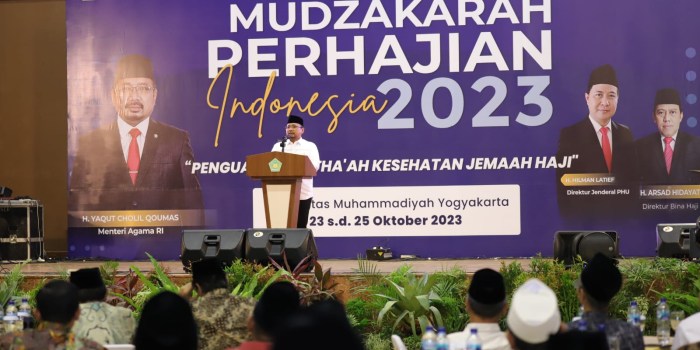 RUMUSKAN ISTITHA&rsquo;AH HAJI : Menag Yaqut Cholil Qoumas memberikan arahan pada pembukaan Mudzakarah Perhajian Indonesia 2023, di Yogyakarta, Senin (23/10/2023).