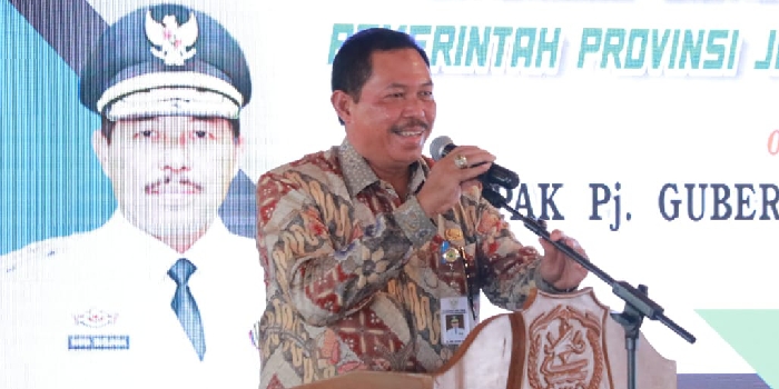 Pj Gubernur Jawa Tengah Nana Sudjana.