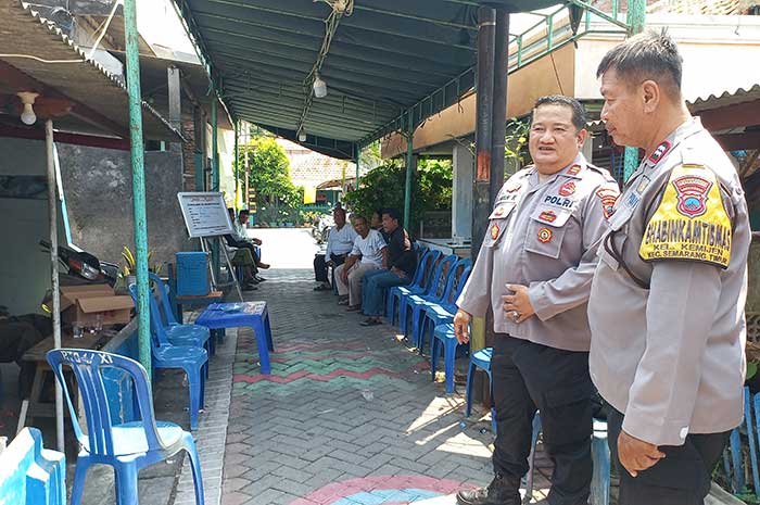 Suasana rumah duka di Kampung Klungsu, Kelurahan Kemijen, Semarang Timur