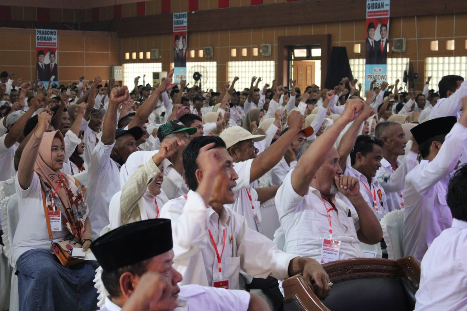 POLITIK: Para kader Partai Gerindra saat konsolidasi di Kabupaten Pekalongan, Rabu (8/11)
