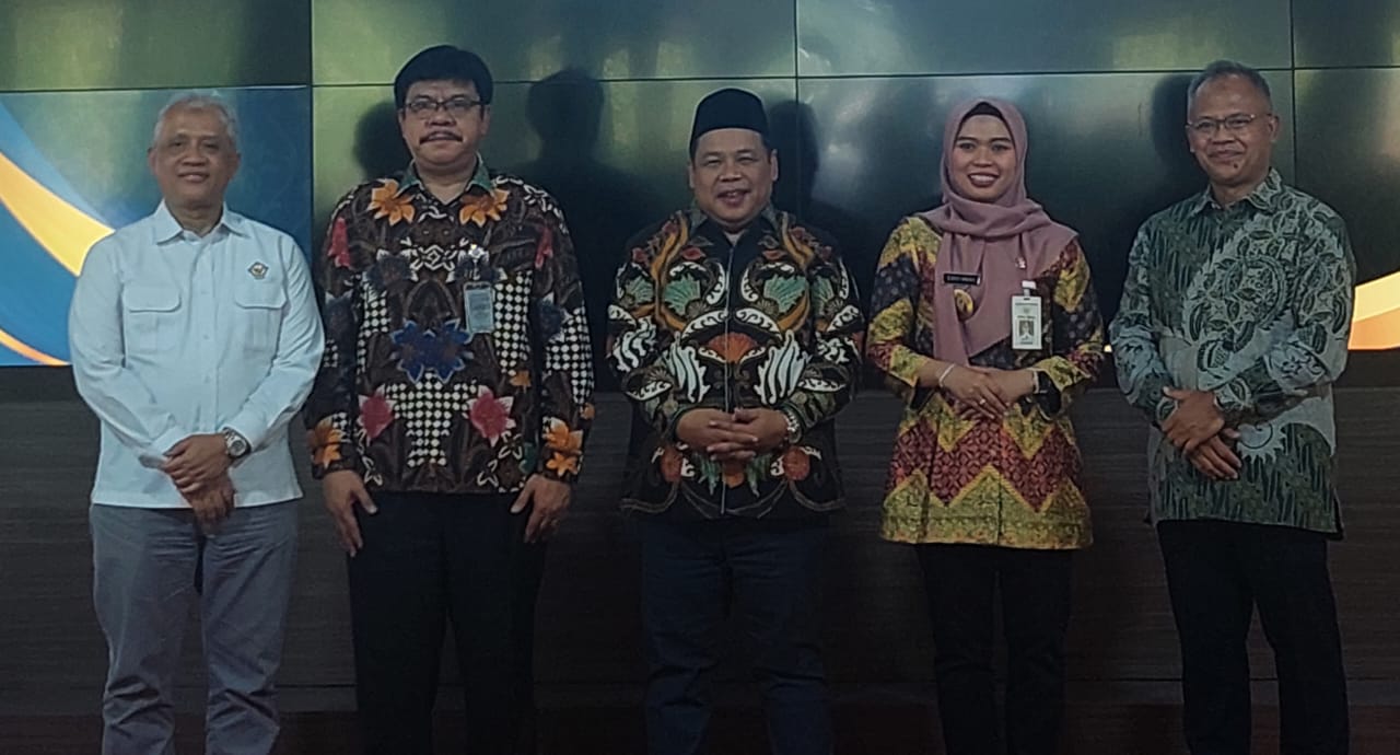 Bupati Demak dr Hj Eisti