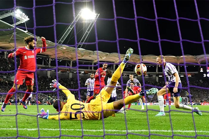 Pertandingan Liga Eropa Toulouse vs Liverpool pada Jum&rsquo;at (10/11) dini hari.