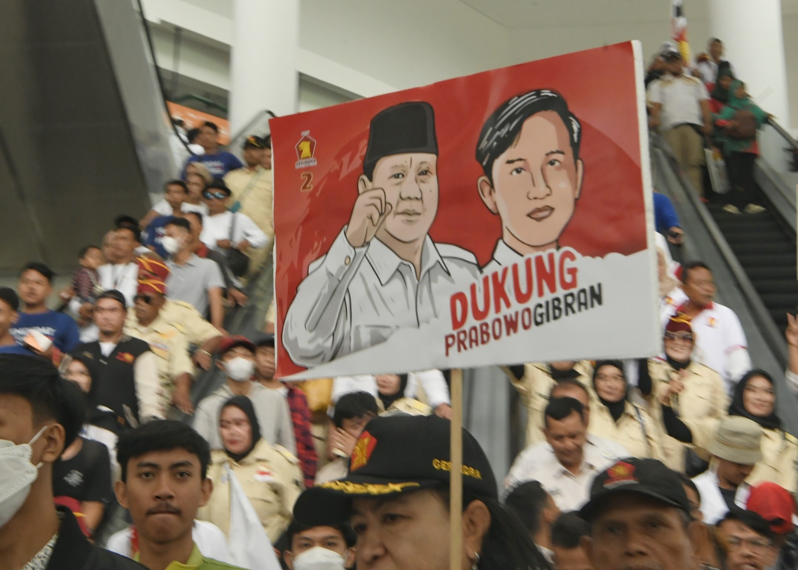 Calon Presiden (Capres) Koalisi Indonesia Maju (KIM) Prabowo Subianto semakin mendapatkan dukungan masif dari masyarakat Jawa Tengah (Jateng).