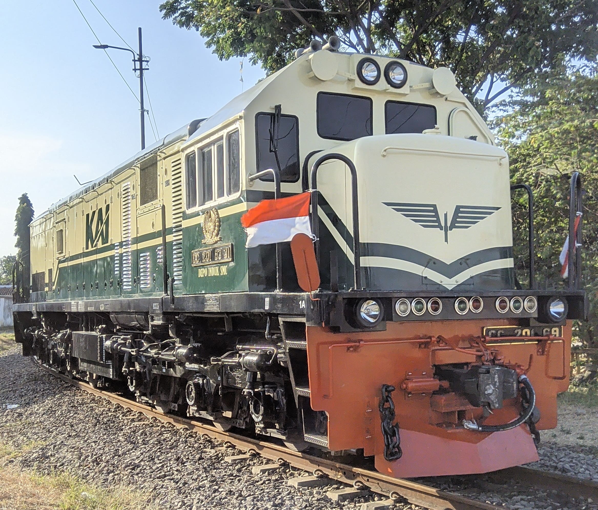 Lokomotif Livery Vintage Milik Dipo Semarang Poncol