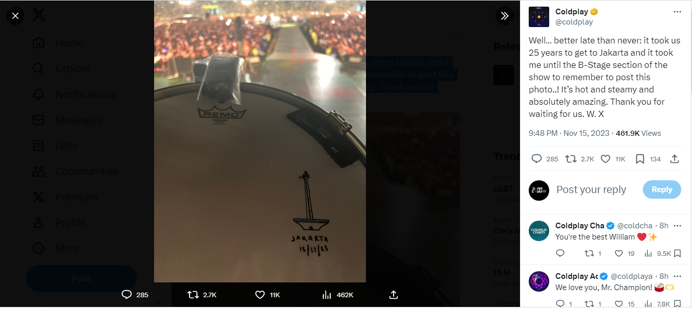 Ungkapan haru drummer Coldplay, Will Champion di Twitter (X) resmi Coldplay, menyampaikan ucapan terima kasih pada penggemar Indonesia yang telah menunggu lama dihelatnya konser mereka di Indonesia.