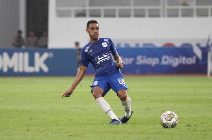 PSIS diprediksi bakal kehilangan Delvin Rumbino hingga akhir musim. (BASKORO SEPTIADI/JAWA POS RADAR SEMARANG)