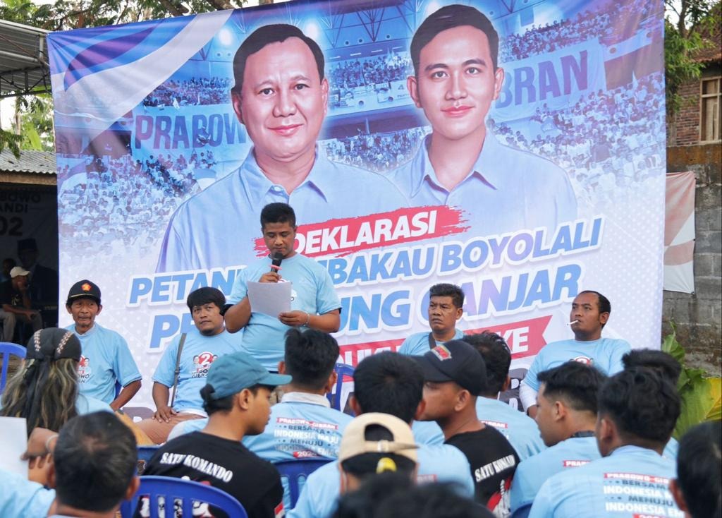 Dukungan kepada Prabowo-Gibran terus datang dari berbagai kalangan, termasuk dari ratusan petani tembakau di Jawa Tengah (Jateng) yang beralih dukungan dari Ganjar ke Prabowo. (dok/ikl)