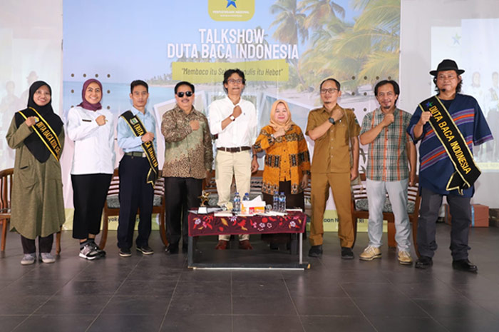 Talkshow duta baca Indonesia di Rumah Dunia