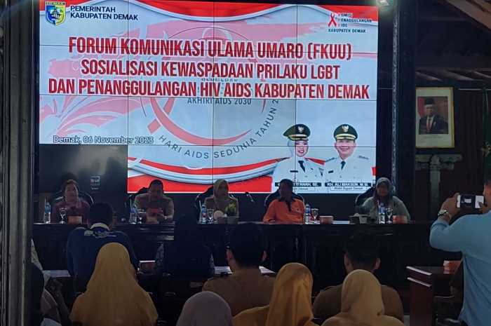Bupati Demak dr Eisti