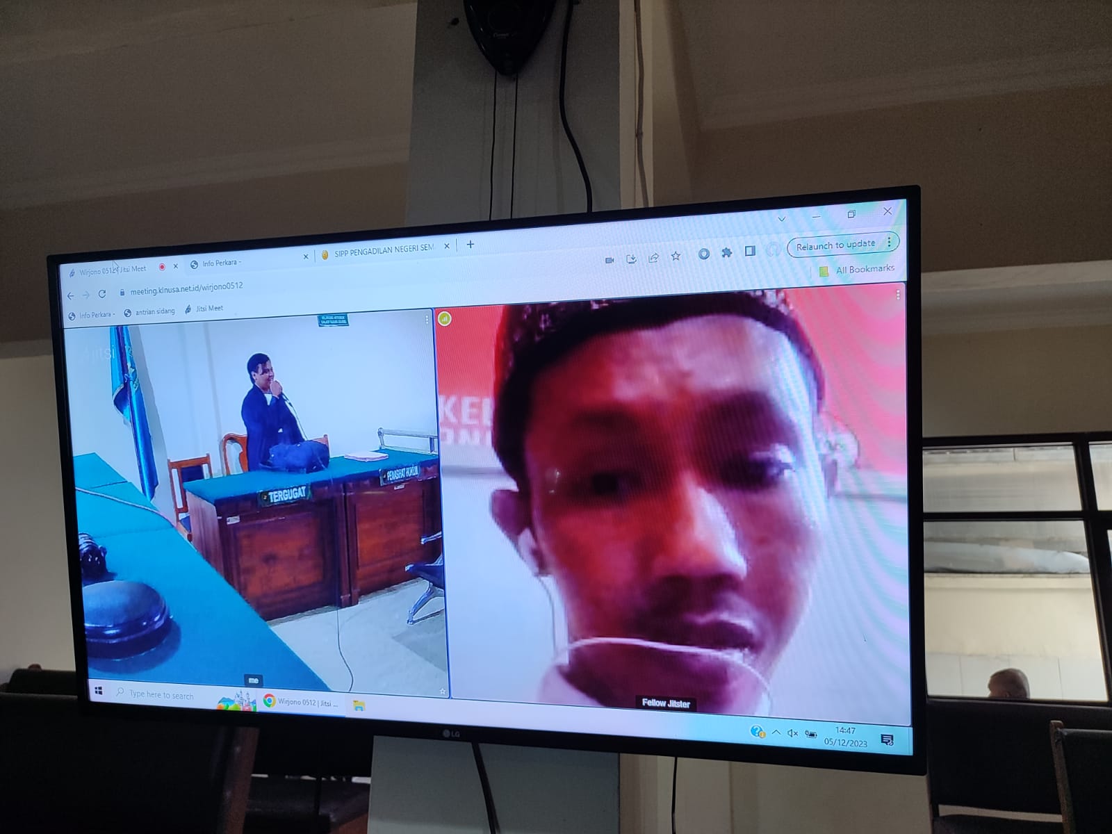 Terdakwa Husen mengikuti persidangan secara online dari Lapas Kedungpane, Selasa (5/12). IDA FADILAH/JAWA POS RADAR SEMARANG