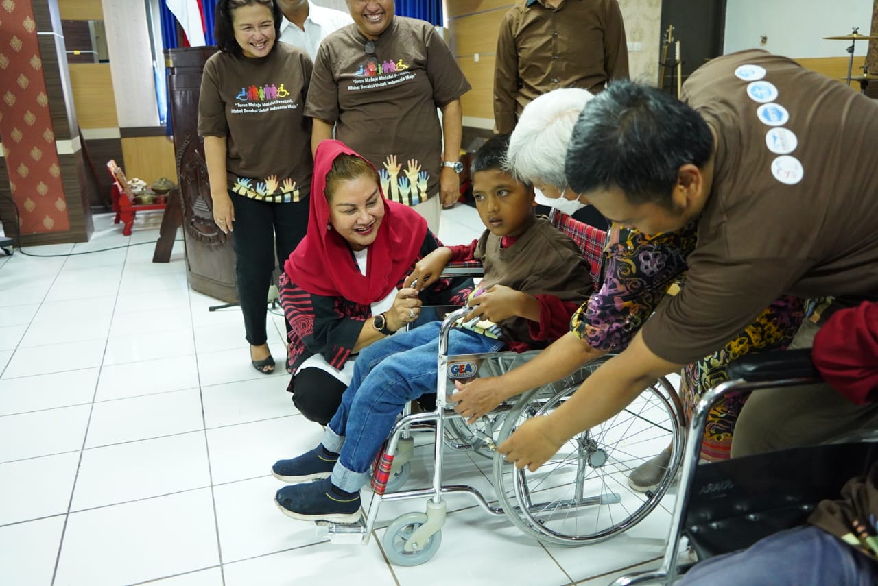 Walikota Semarang, Hevearita Gunaryanti Rahayu saat menghadiri acara Hari Disabilitas Internasional 2023 yang berlangsung di Kantor Dinsos Jateng, Minggu (10/12).