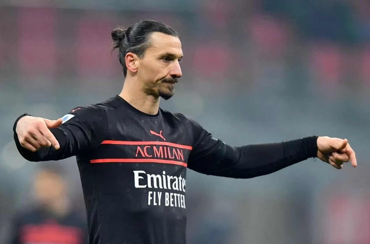 Ibrahimovic Resmi Kembali Ke AC Milan
