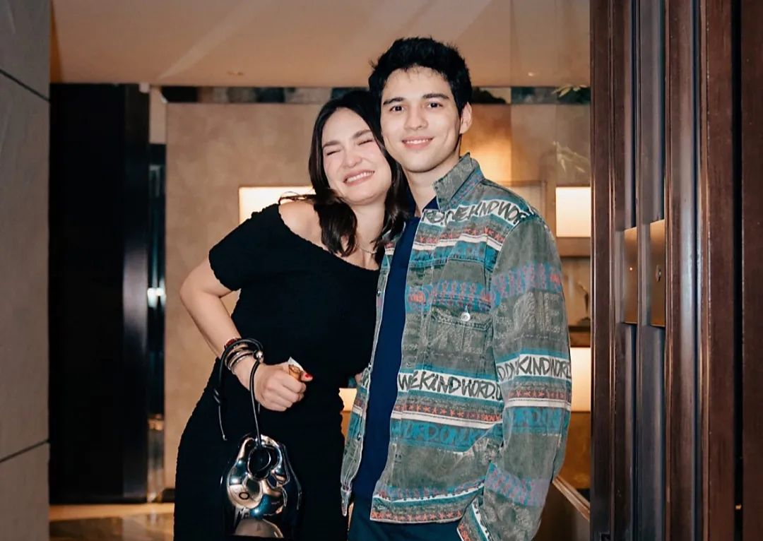 Luna Maya dan Maxime Bouttier (Instagram @moonmaxfanbase)