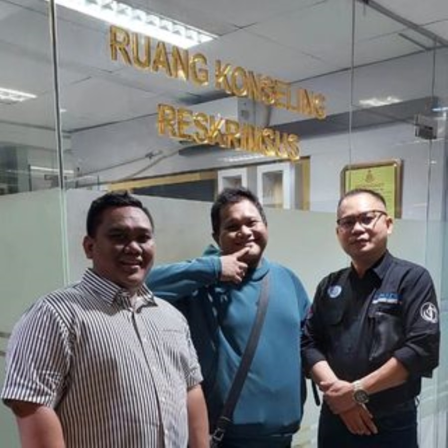 Rian Mahendra dan Pengacaranya