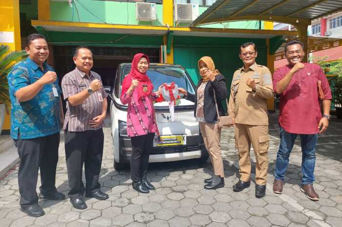Bupati Demak dr Eisti
