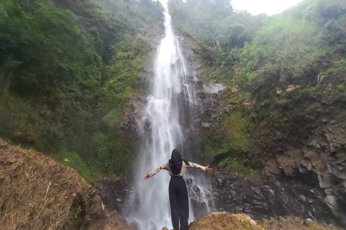 Curug Surodipo di Desa Tawangsari, Kecamatan Wonosobo, Kabupaten Temanggung. Naufal Bagas Wibowo/Jawa Pos Radar Semarang