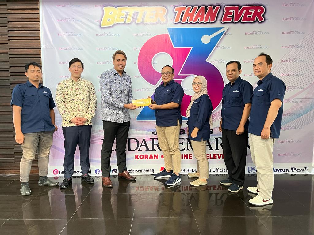 Soal Jalur Penerbangan Singapura-Semarang. Wakil Dubes Singapura untuk Indonesia, Jeremy Sor, Senin, 22 Januari 2024 kunjungi Radar Semarang.