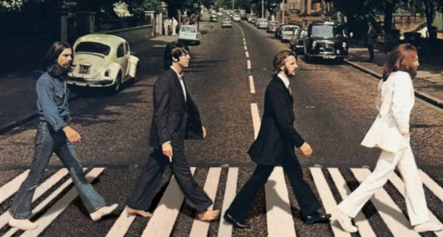 Zebra Cross Ikonik Abbey Road Studio