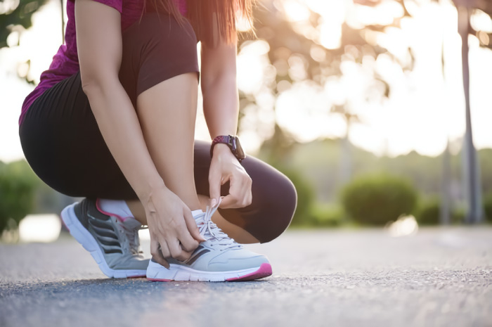 Ilustrasi sepatu jogging