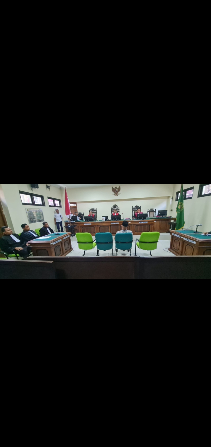 Majelis hakim PN Purworejo membacakan vonis terhadap M Abdullah atas tindak pidana pemilu, Senin (29/1/2024).