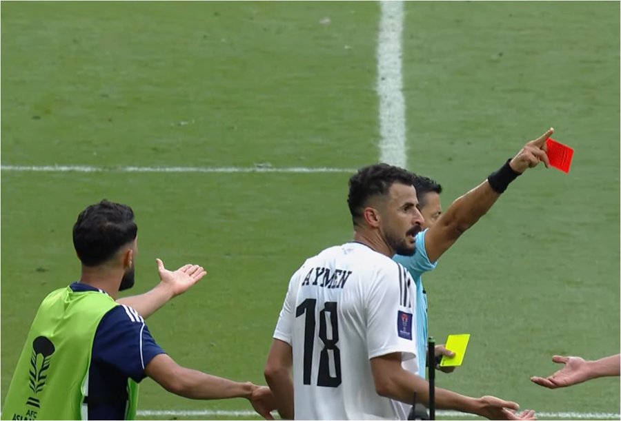 Pemain Irak Diganjar Kartu Merah Usai Selebrasi Unik