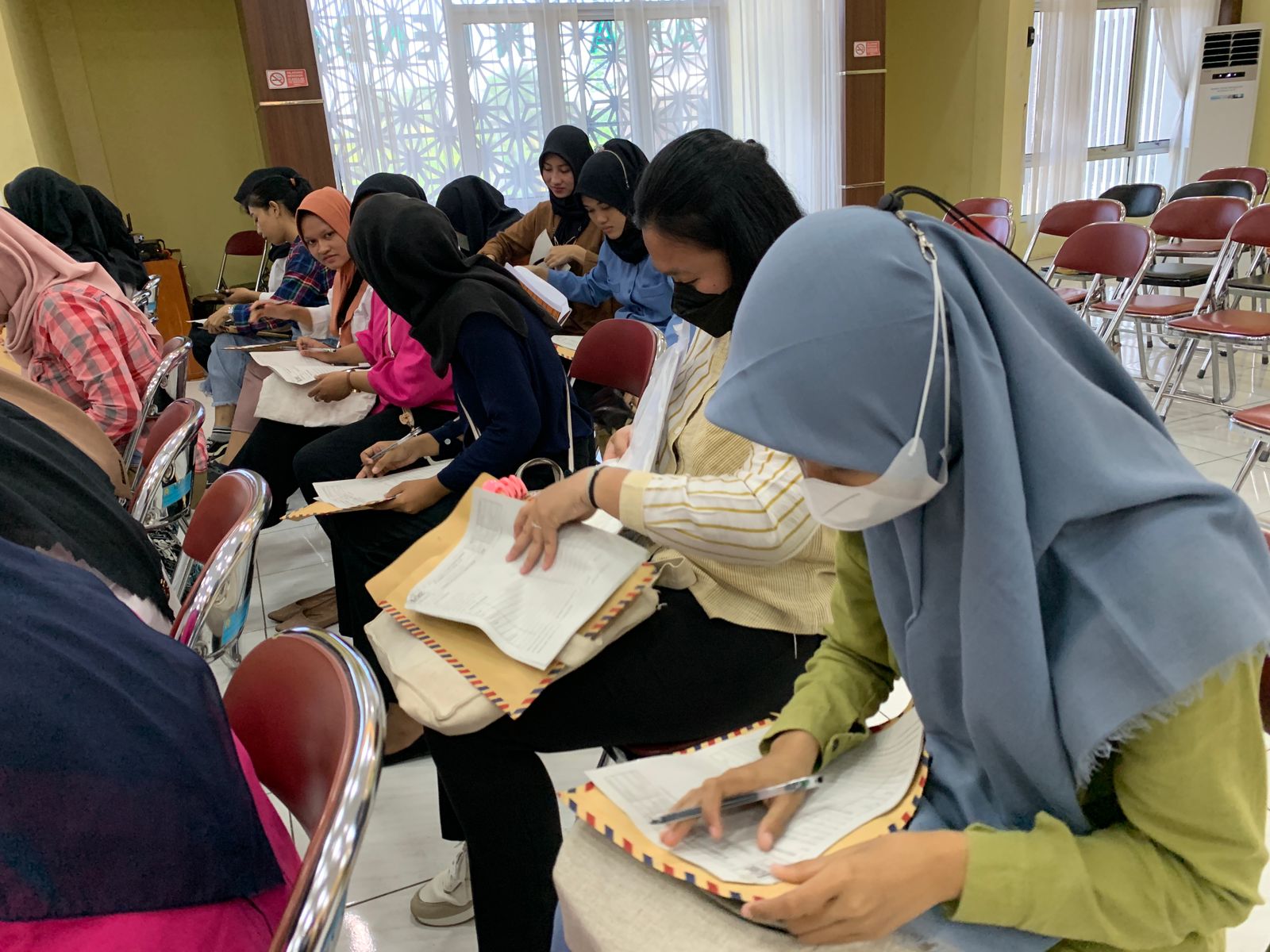 Pembukaan roadshow rekasi kerja Pemkab Kendal di Aula Kecamatan Kendal Kamis (1/2). DEVI KHOFIFATUR RIZQI/ JAWA POS RADAR SEMARANG
