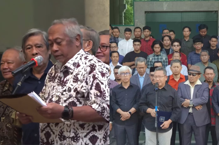 Penyampaian petisi dari UGM dan UII yang ditujukan ke Jokowi.