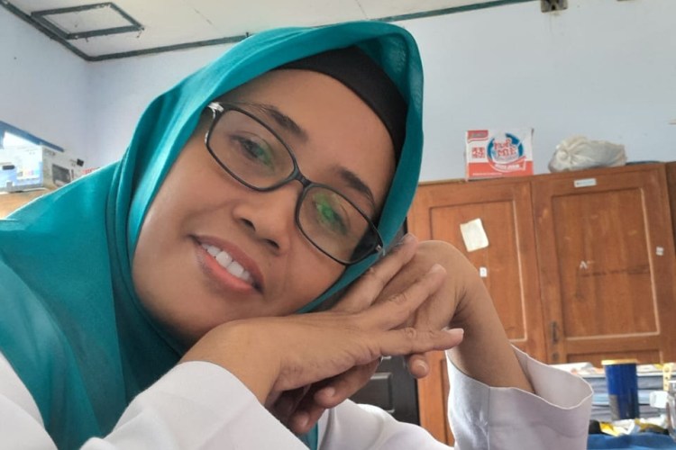 Umyati, S.Pd