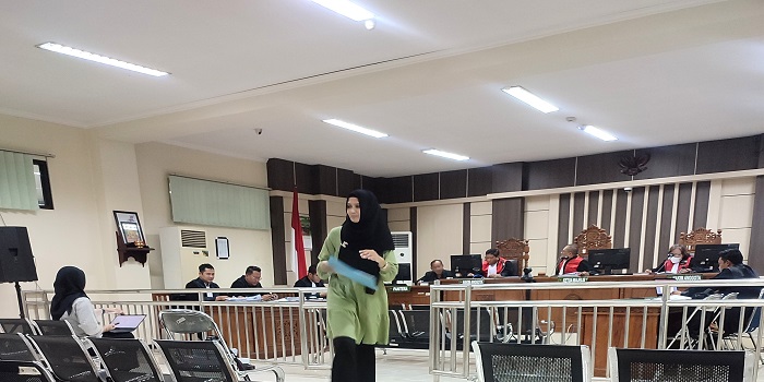 SAKSI : Rekanan Akpol penyedia barang dan jasa dari CV Rama Tirta, Ratna Agustina memberikan kesaksian di Pengadilan Tipikor Semarang, Rabu (7/2/2024).