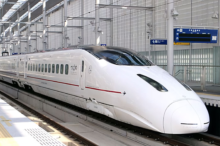 Kereta cepat Jepang JR Kyushu menggunakan teknologi AI dari AMD.