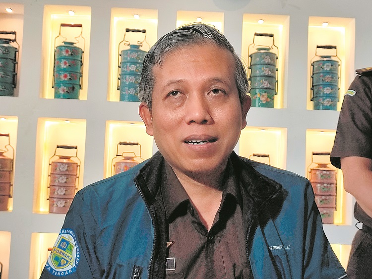 Asisten Intelijen Kejati Jateng Sunarwan