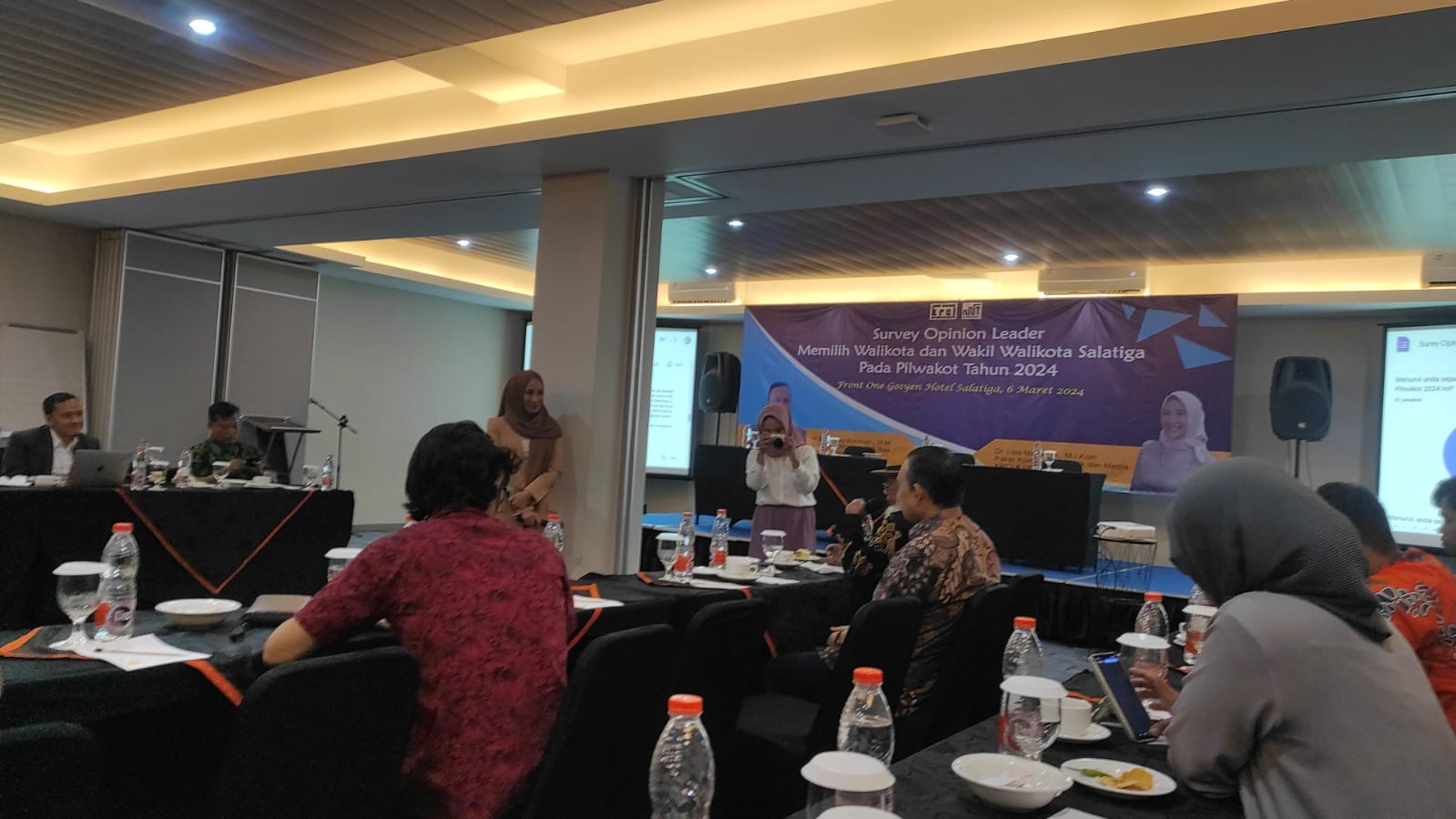 Survey Opinion Leader Memilih Wali Kota Dan Wakil Wali Kota Salatiga yang digelar KRISIS Research and Consultant Institute (KRCI), Rabu (6/3/2024) pagi. (Dhinar Sasongko/Jawa Pos Radar Semarang)