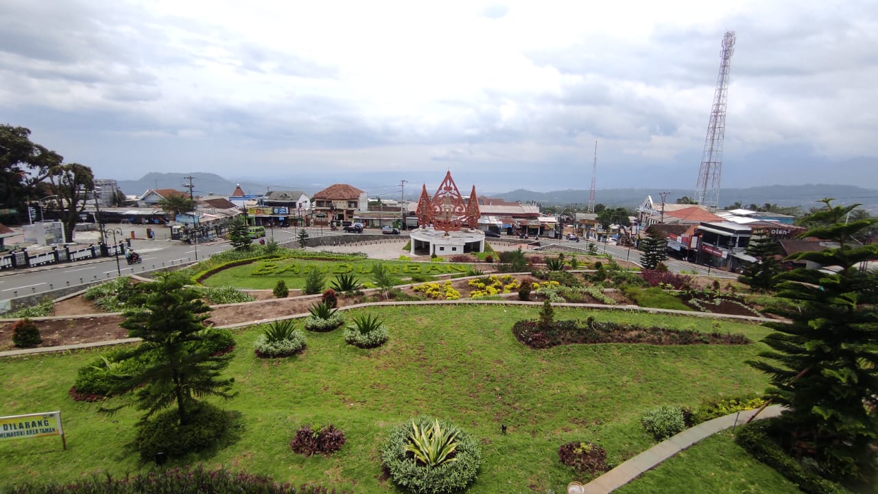 Potret RTH Bandungan atau biasanya sering disebut Alun-Alun Bandungan