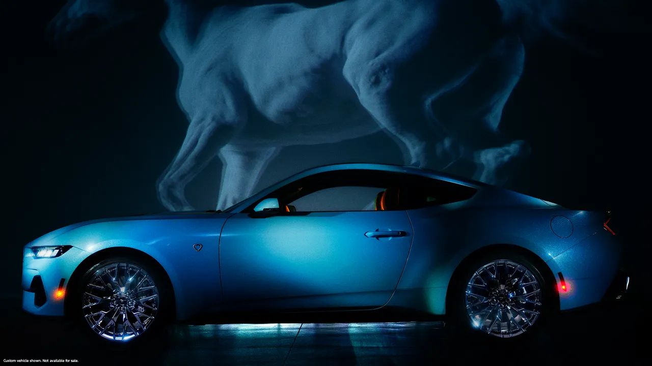 Penampakan mobil Mustang Ford yang didesain oleh aktris terkemuka, Sidney Sweeney