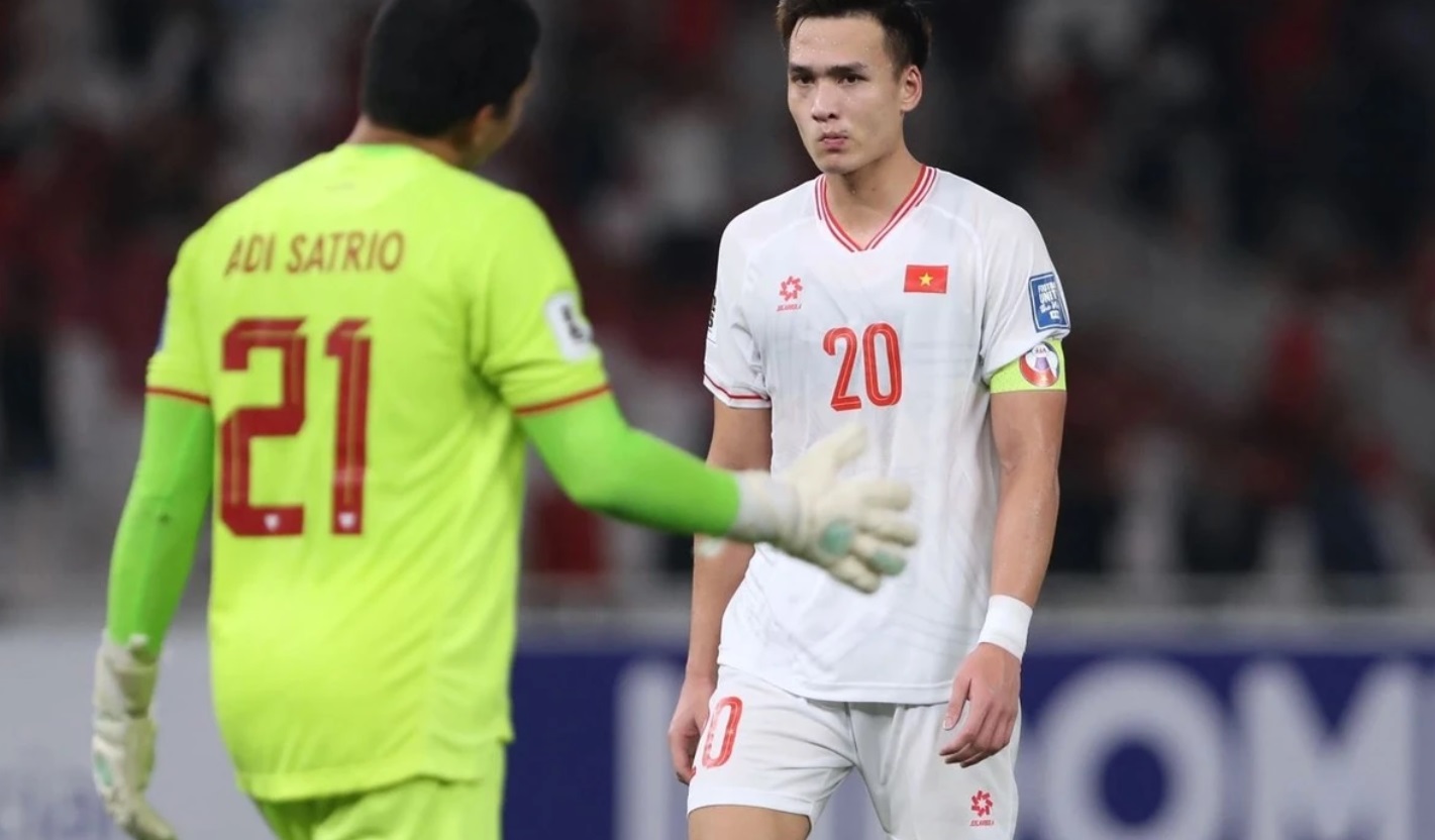Adi Satryo dan Kapten Vietnam
