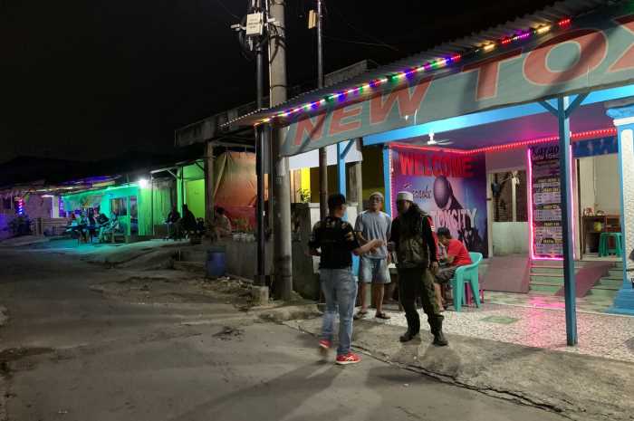 Suasana Ramadan di Kampung wisata karaoke Mlaten, Kaliwungu. DEVI KHOFIFATUR RIZQI/ JAWA POS RADAR SEMARANG