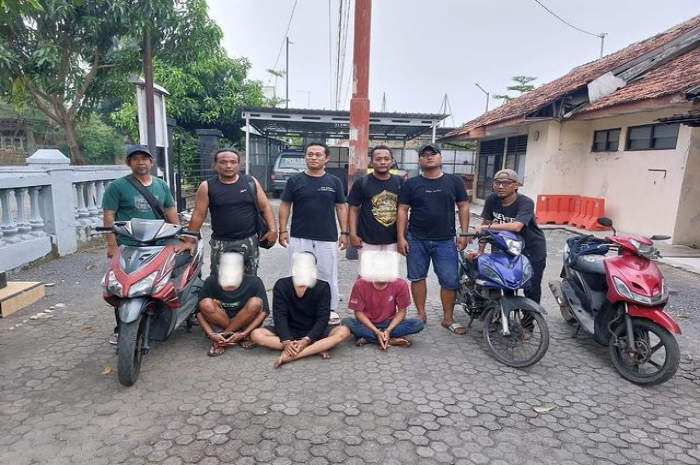 Penampakan motor Honda Vario yang digondol kawanan pencuri di wilayah Cepiring, Kendal.