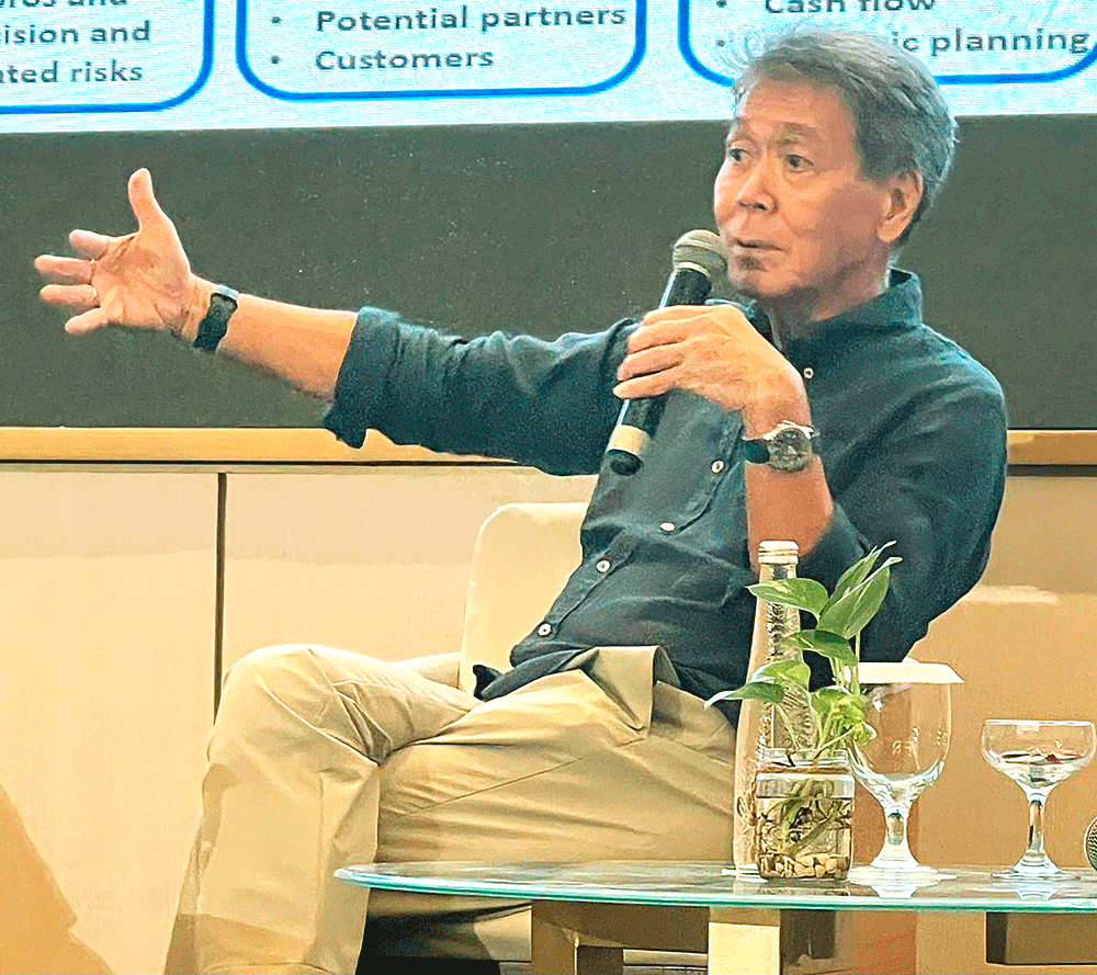 Charles Menaro, President Commissioner Meratus Group