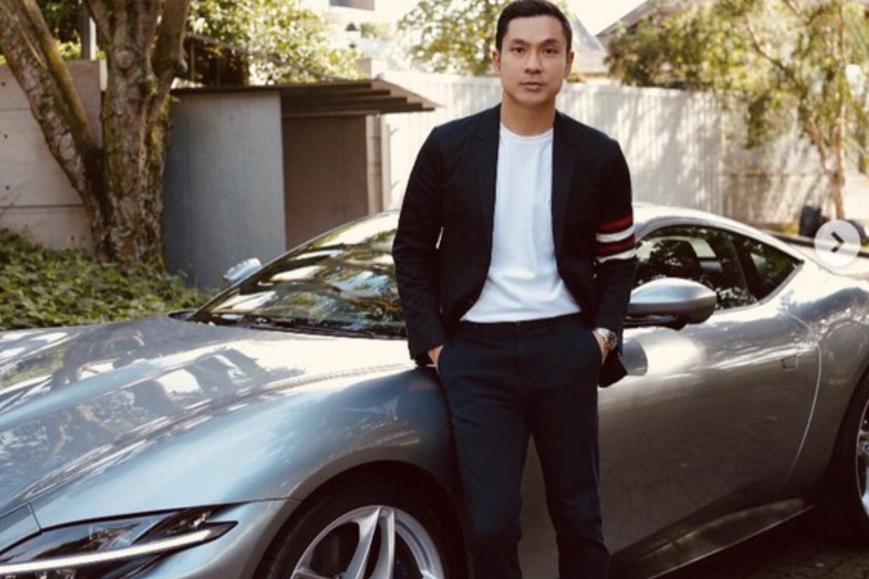 Harvey Moeis dan Mercedes Benz SLS AMG