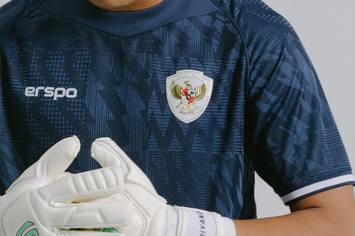 Jersey Timnas Indonesia GK Away 2024 dari Erspo.